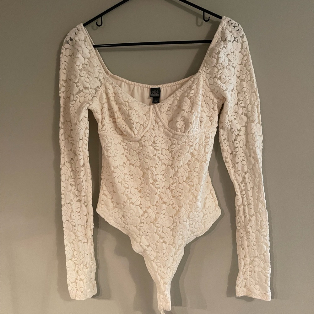 Lace bodysuit